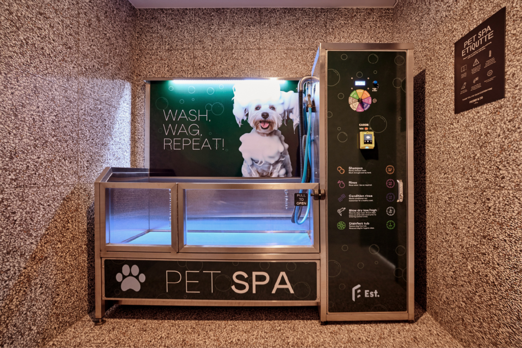 Pet spa